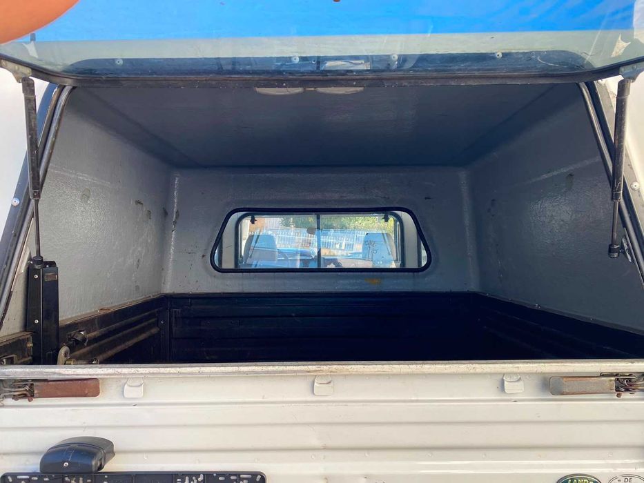 hardtop land rover defender 130 crew cab - pickup