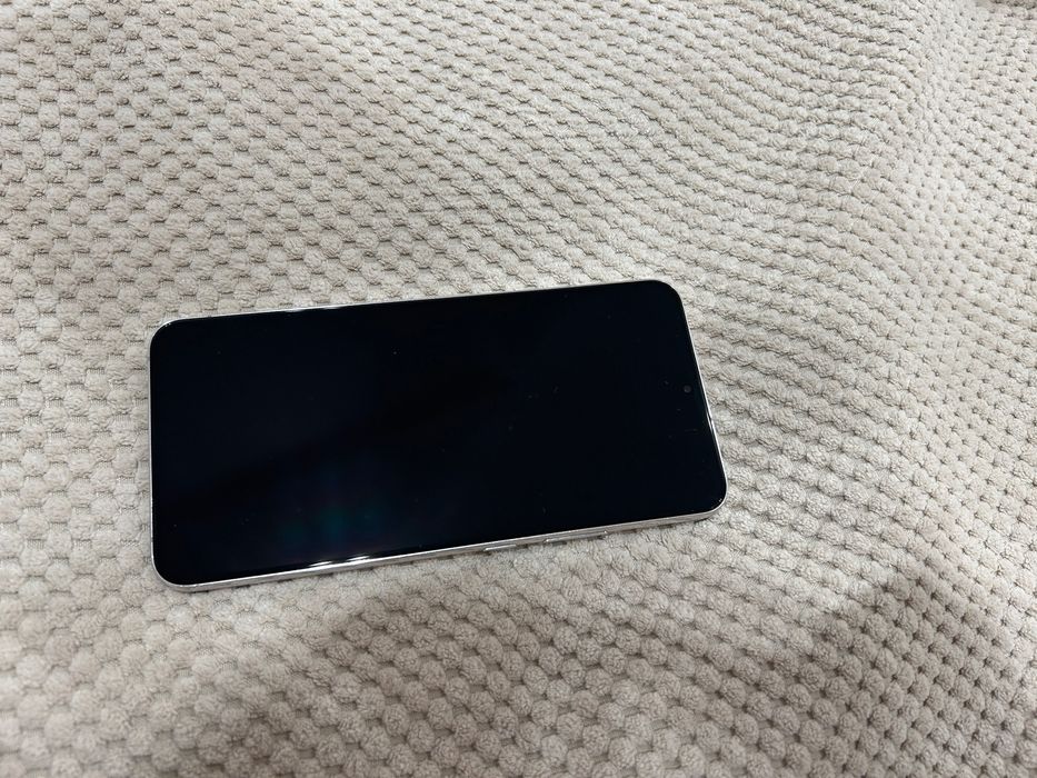 Samsung Galaxy S22 plus