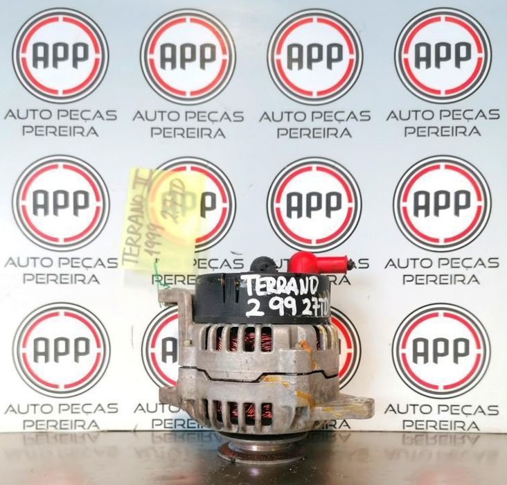 Alternador Nissan Terrano 2 de 1999, 2.7 TD.