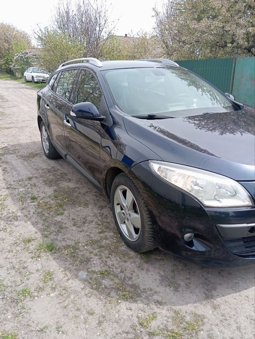 Продаю  Рено меган 3