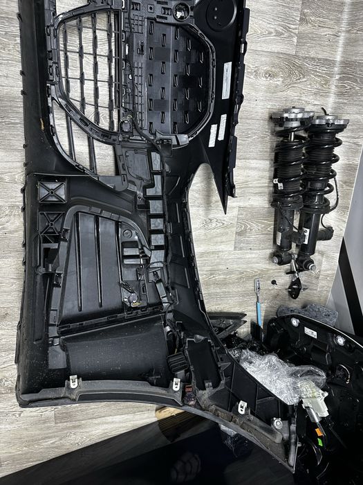 Бампер передній BMW I4 G26 Mpaket Мпакет у зборі