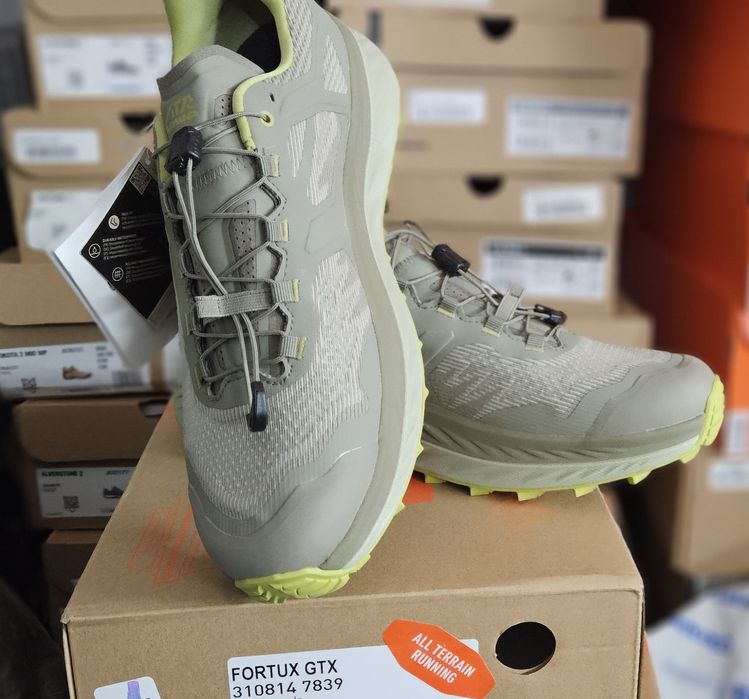 Кросівки Lowa Fortux GTX. Розмір 41.5-47