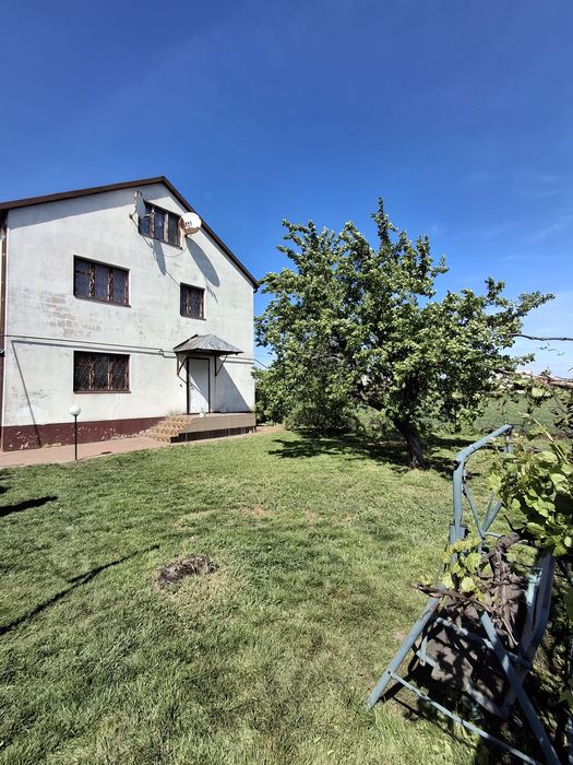 Продам большой дом