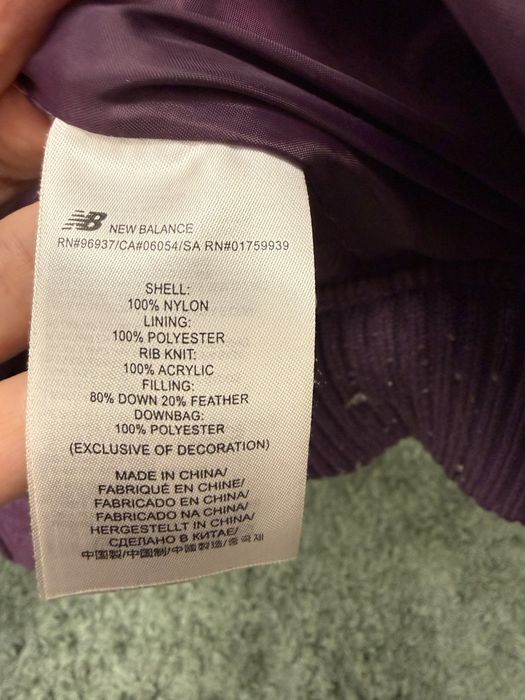 Пуховик New Balance