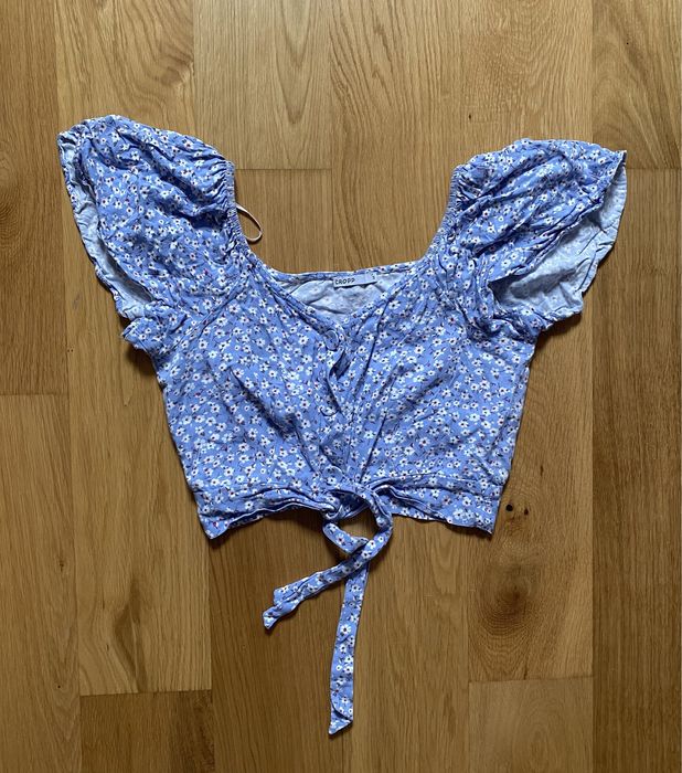 bluzka w kwiaty cropp