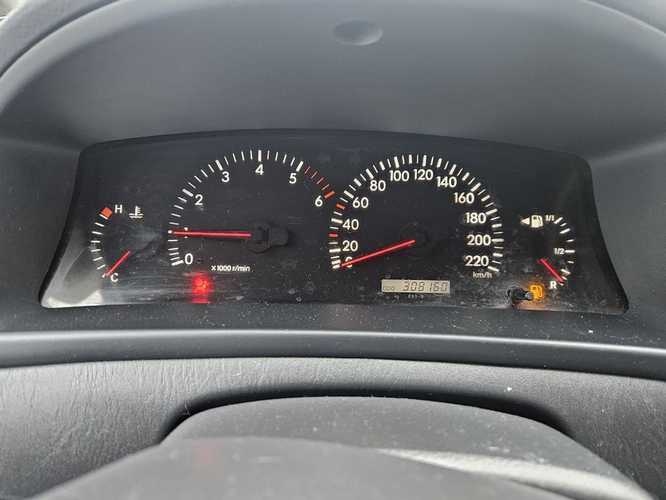 Toyota Corolla Verso 2002 рік 2.0 дизель для військових