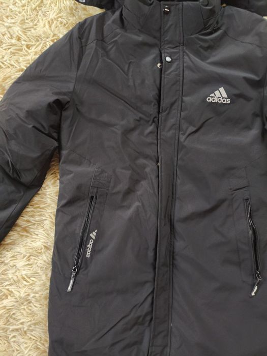 Тепле легке термо пальто.пог 60. Довжина 90.