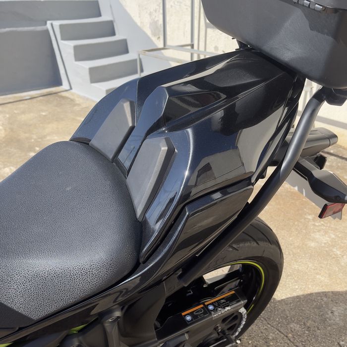 Kawasaki     Z650