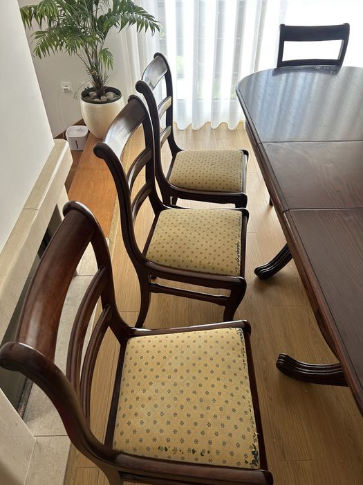 Mesa Jantar Oval Extensível Madeira Maciça + Cadeiras (Peniche)