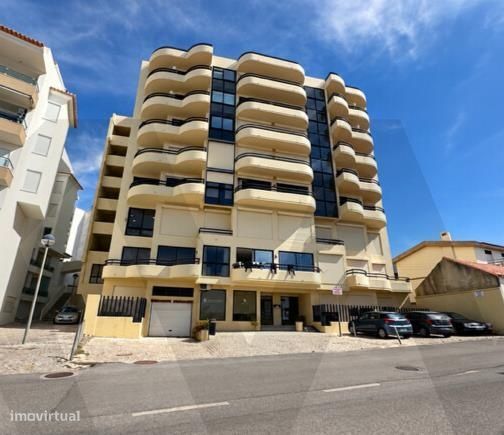 Apartamento T2 Completamente Remodelado - Centro Ericeira