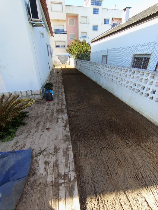 Limpeza e manutencao de jardins e quintais