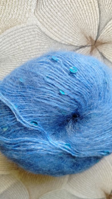 Шарф очень стильный