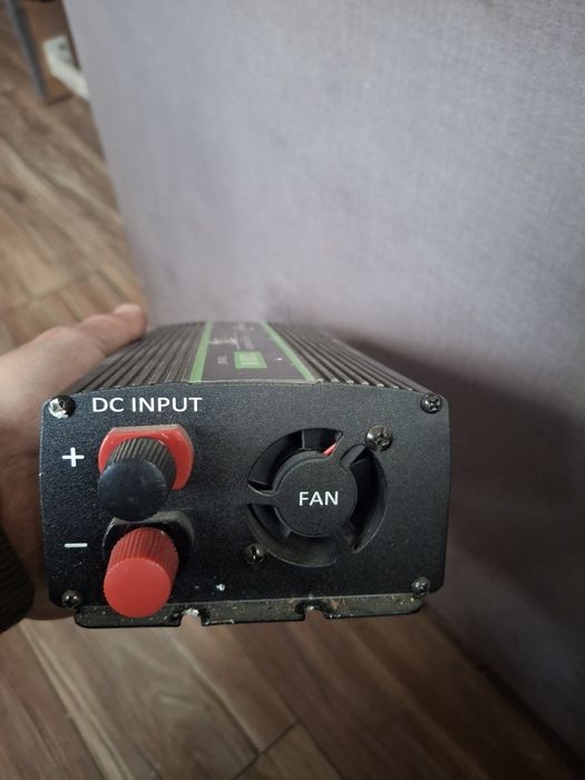 Przetwornica 12/230.    1200w