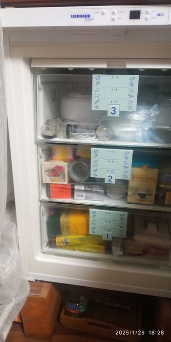 Продам морозильну камеру