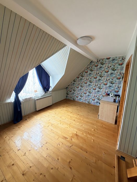 Будинок в Микитинці.