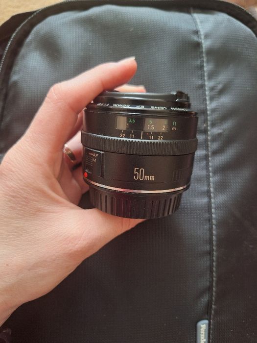 Об'єктив canon 50mm 1.8