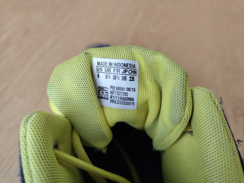 Buty trekkingowe młodzieżowe ADIDAS Hyperhiker 38 2/3