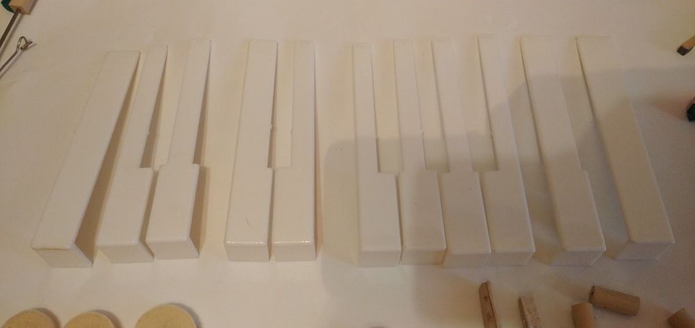 Запчасти пианино Украина