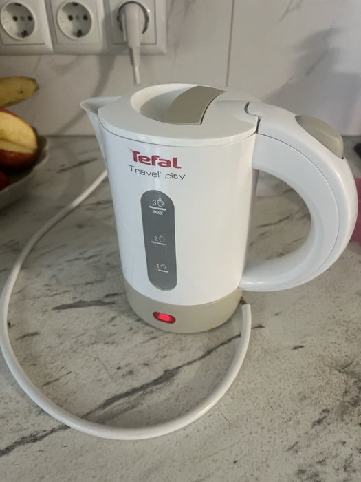Чайник Tefal travel city