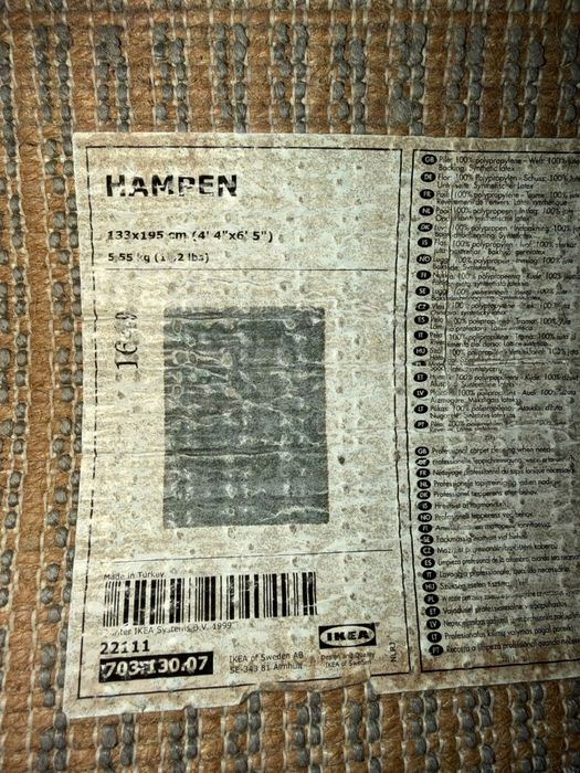 Carpete de pelo cinzento