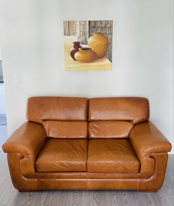 Sofá de pele de búfalo camel de três lugares