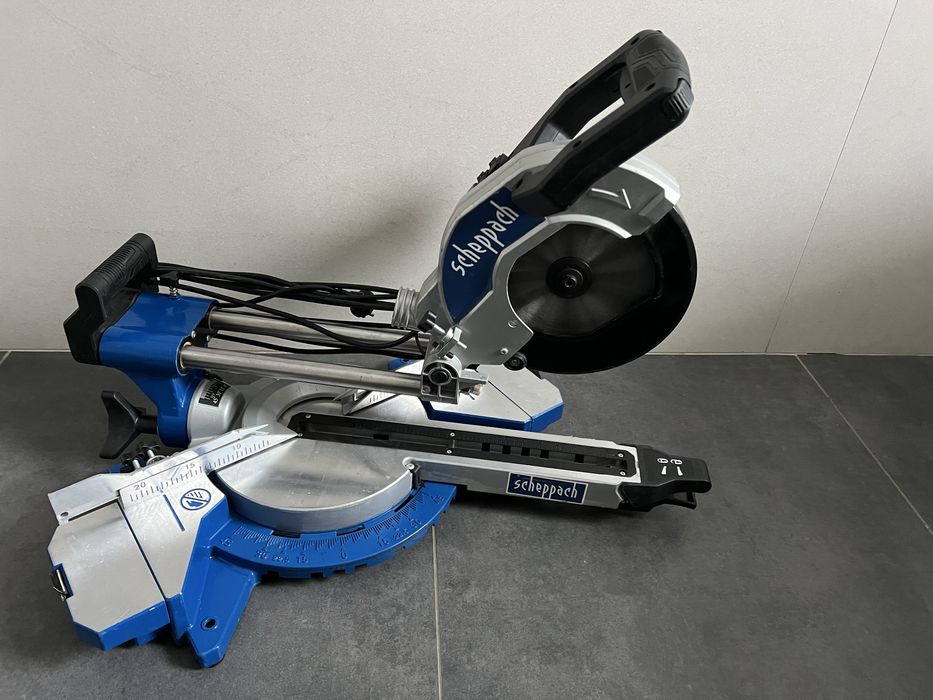Пила торцювальна Scheppach HM 90 MP