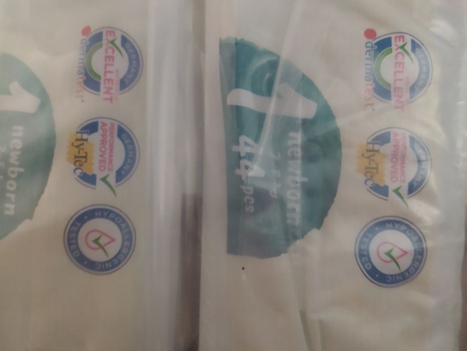 Памперси нові 1 і 2