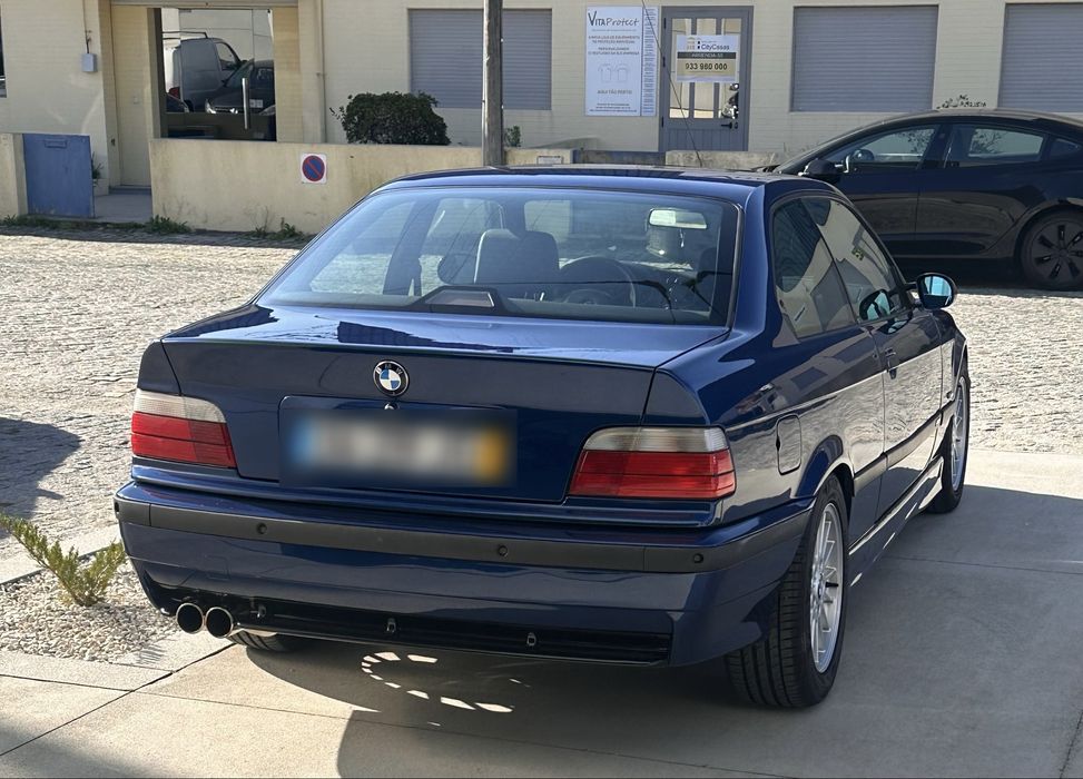 BMW E36 Coupé Pack M (Origem)