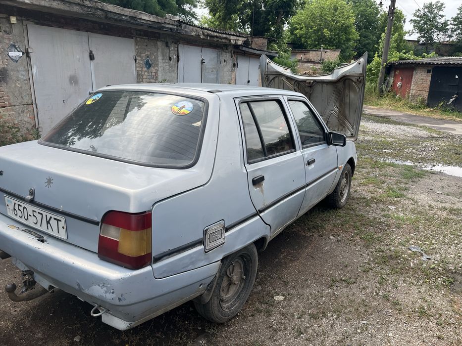 Запчастини славута