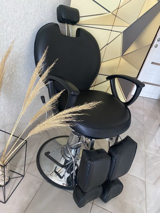 Педикюрне крісло з роздільними ногами ZD-346. Компактне