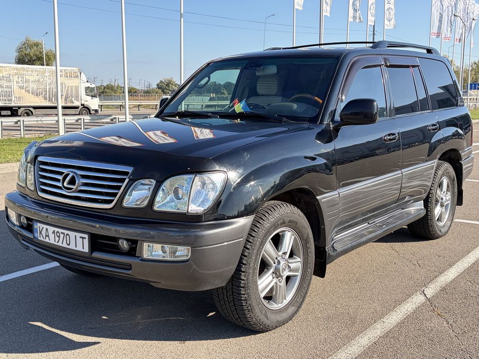 Продам Lexus LX 2006