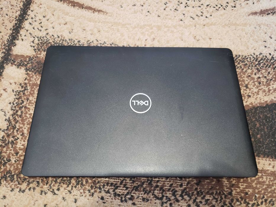 Dell Latitude 3580 15.6" FullHD Core i5 256GB SSD 8GB DDR4 WebCam