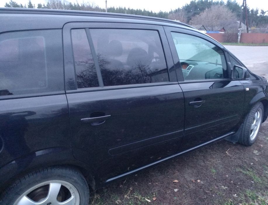 Opel Zafira 2010 VIN W0L0AHM75A2113876 фото оголошення 4 з 6