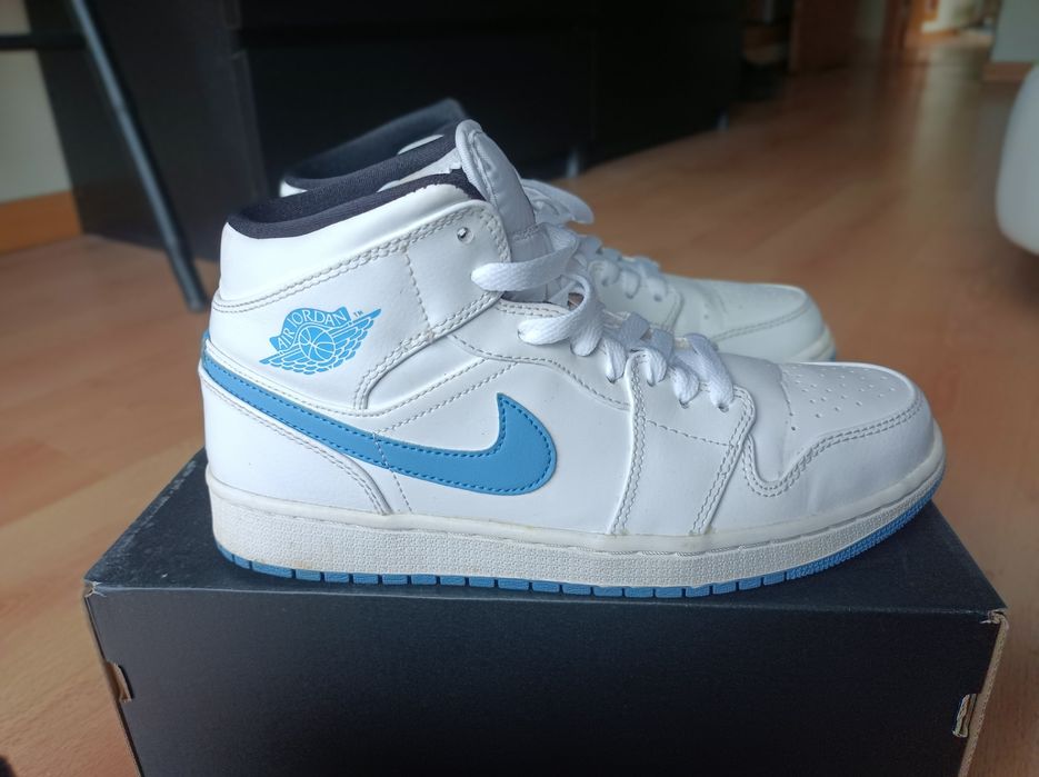 Nike Air Jordan 1 mid Legend blue,