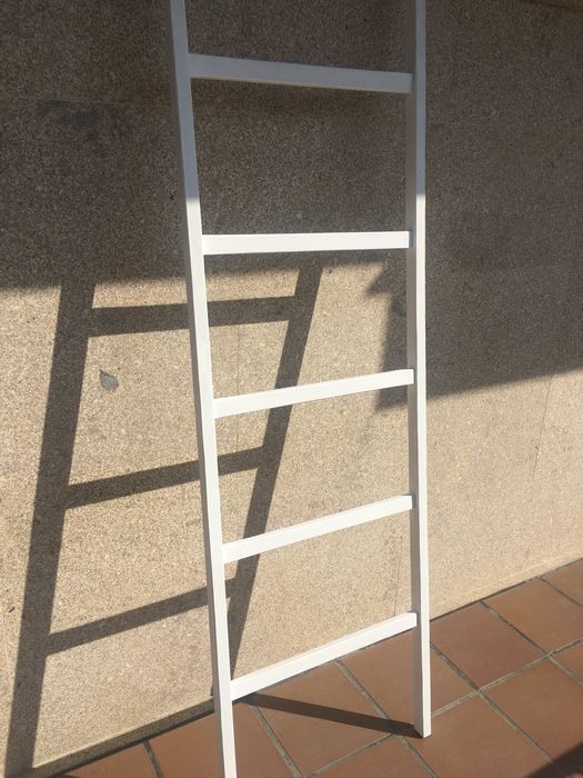 Suporte / Floreira / Toalheiro em madeira NOVA