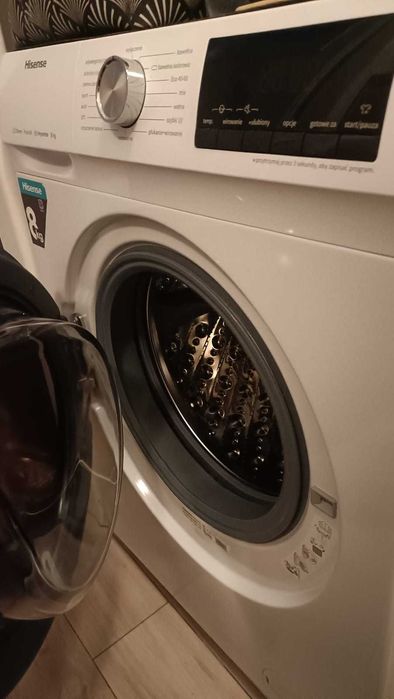 Pralka Hisense - roczna, na gwarancji