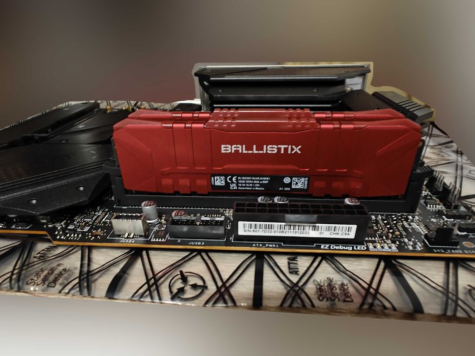 i7-12700K, Mag Z690 Tomahawk WiFi DDR4, 32GB Crucial Ballistix DDR464750932243459122