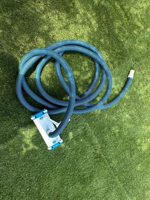 Piscina Tubular redonda com bomba filtro de areia