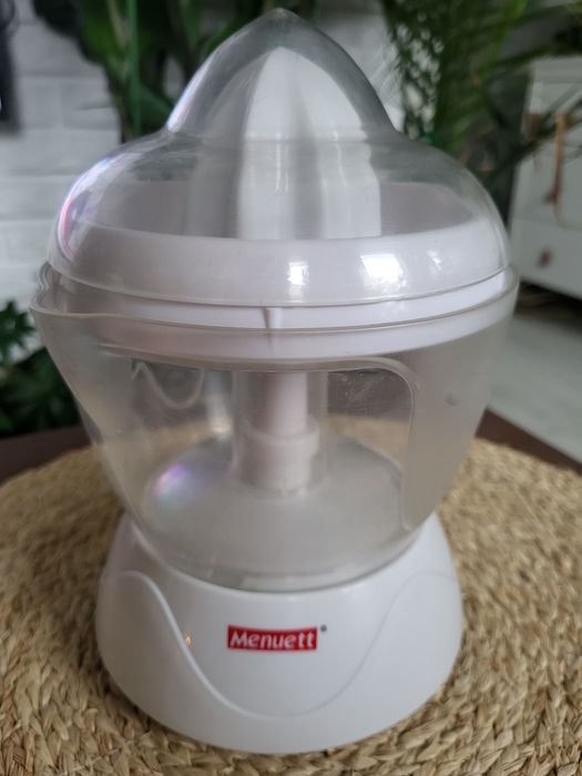 Obrotowa wyciskarka do cytrusów