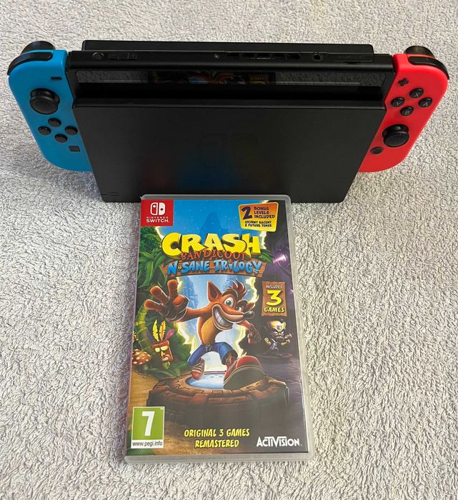 Nintendo Switch + Estojo + Caixa Original + Jogo