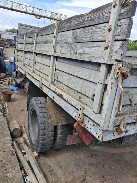 Кузов бортовой автомобиля ГАЗ 53