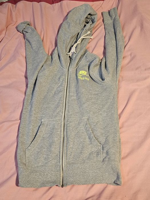 Sprzedam używaną Bluzę  szarą Originalna  Nike