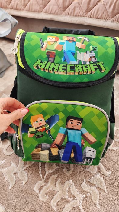 Рюкзаки шкільний