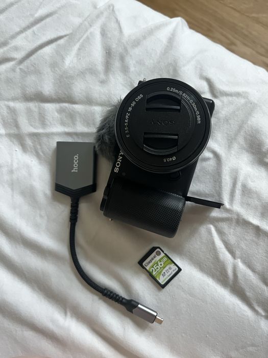 sony zv e10 + 16-50mm/f3.5-5.6