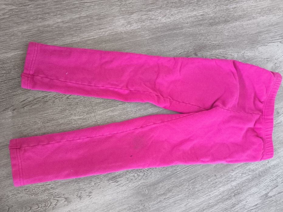 Różowe legginsy spodnie Carry r 122