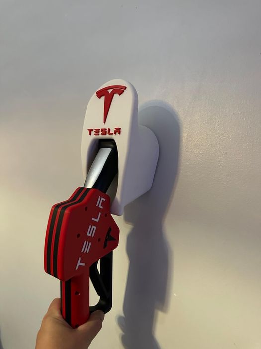 Tesla acessorios feitos em 3D