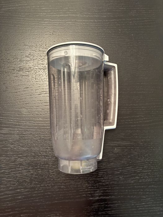 Robot kuchenny planetarny Bosh MUM58720 z maszynką do mięsa 1000W