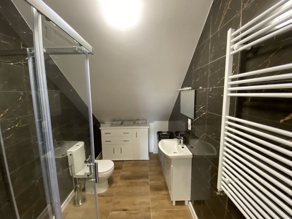 Kwatery pracownicze , pokoje Niemodlin Kwietnia