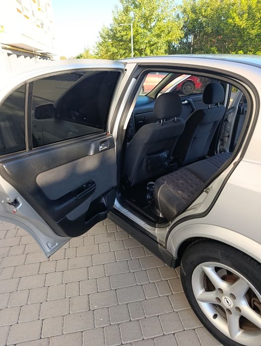 Opel Astra 1.8 бензин газ