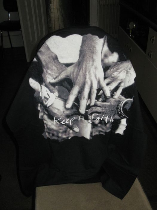 T-shirts oficiais concertos rock-BonJovi -Santana